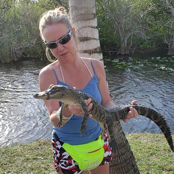 Meet your Posher, Tammy - Picture 1 of 1